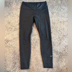 Women’s Nike Pro Black Leggings